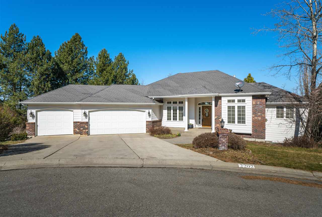 2202 South Ridgemont Lane Veradale, WA 99037 - Photo 1 of 20