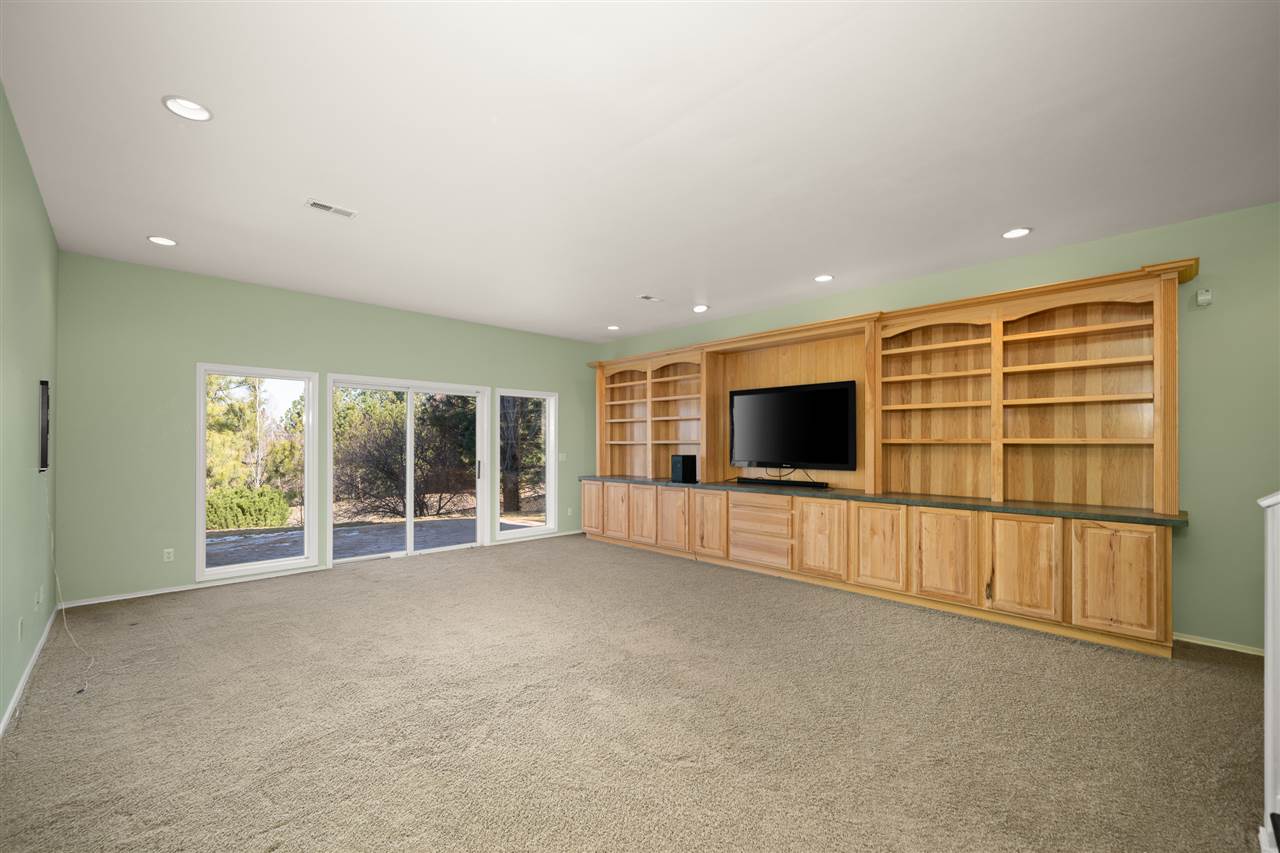 2202 South Ridgemont Lane Veradale, WA 99037 - Photo 12 of 20