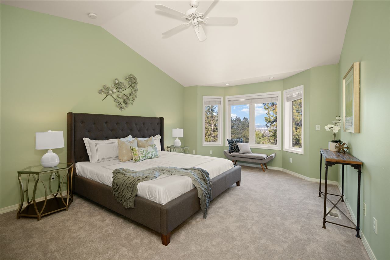 2202 South Ridgemont Lane Veradale, WA 99037 - Photo 9 of 20
