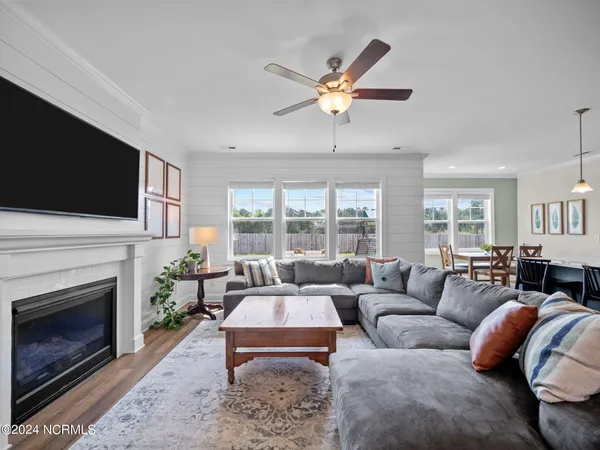 $509,900 | 106 Northern Pintail Place, Hampstead, NC 28443