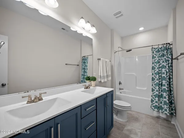 $509,900 | 106 Northern Pintail Place, Hampstead, NC 28443