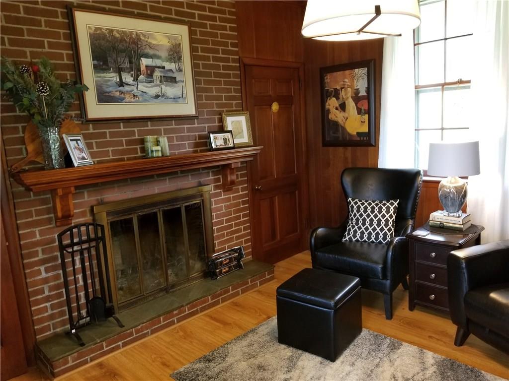 379 Mountain View Road Donegal, PA 15628 - Photo 8 of 21