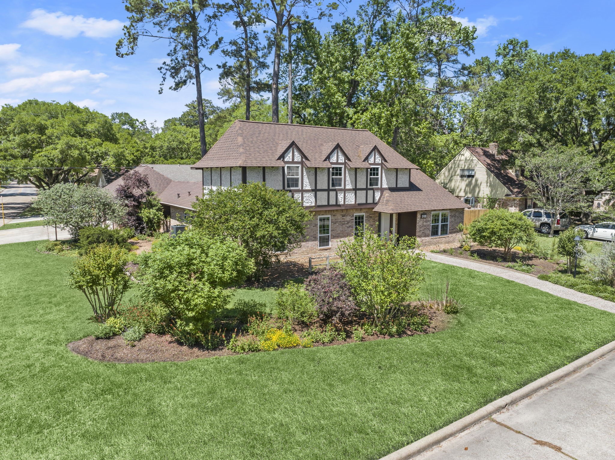 518 Magic Oaks Drive Spring, TX 77388 - Photo 4 of 50