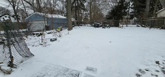 $160,000 | 520 North County Street, Waukegan, IL 60085