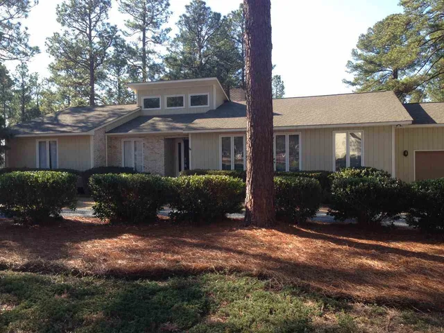 $2,400 | 1 Prichard Lane, Pinehurst, NC 28374