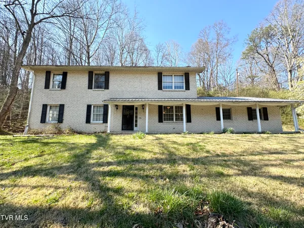 $252,000 | 1721 Valley View Drive, Big Stone Gap, VA 24219