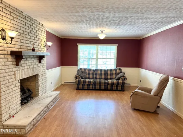 $252,000 | 1721 Valley View Drive, Big Stone Gap, VA 24219