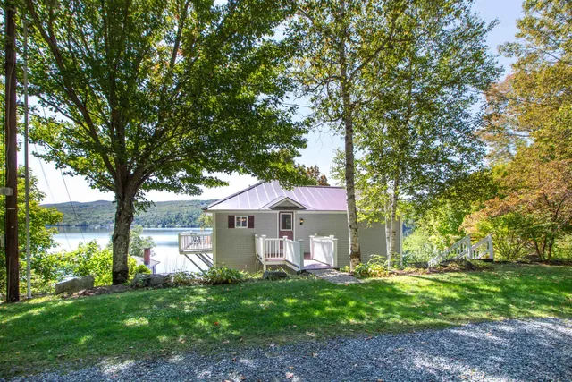 $1,399,000 | 1661 Pageant Park Road, Barton, VT 05822