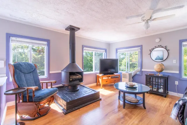 $1,399,000 | 1661 Pageant Park Road, Barton, VT 05822