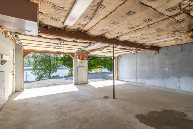 $1,399,000 | 1661 Pageant Park Road, Barton, VT 05822