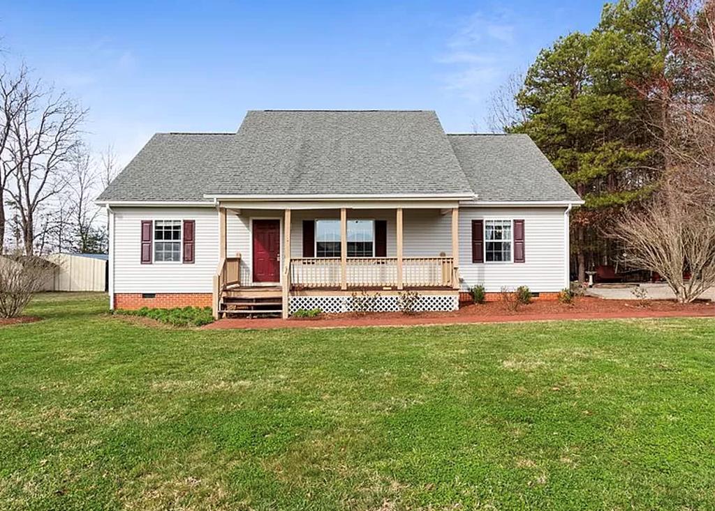 5701 Hayes Mill Road Baskerville, VA 23915 - Photo 1 of 1 Main View