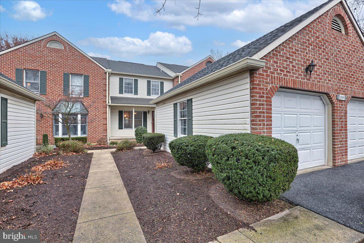2039 Raleigh Road, Unit E Hummelstown, PA 17036 - Photo 2 of 27 Gallery Image 2