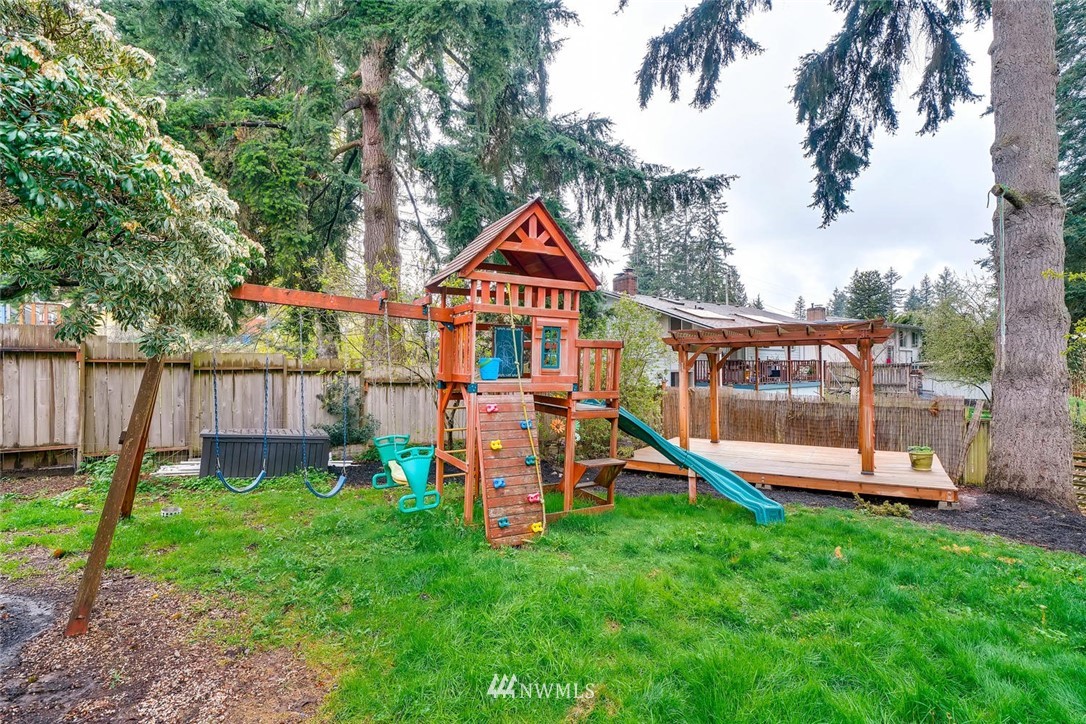 16212 Southeast 132nd Street Renton, WA 98059 - Photo 23 of 25
