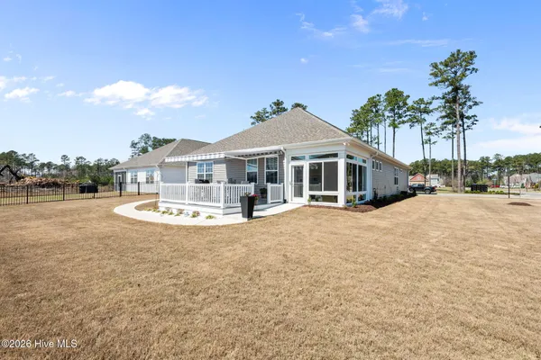 $399,990 | 2001 Alizarin Lane, New Bern, NC 28562