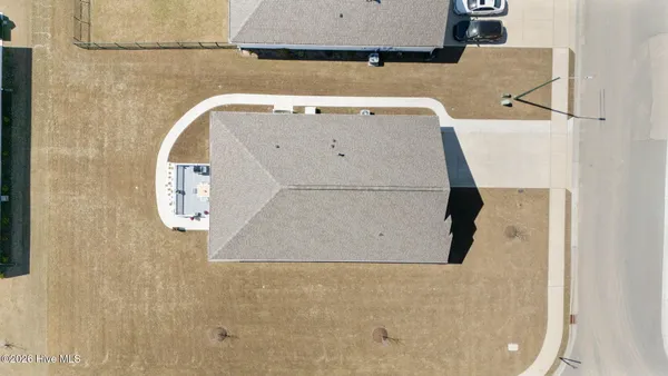 $399,990 | 2001 Alizarin Lane, New Bern, NC 28562