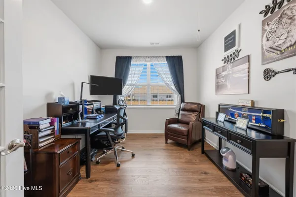 $399,990 | 2001 Alizarin Lane, New Bern, NC 28562