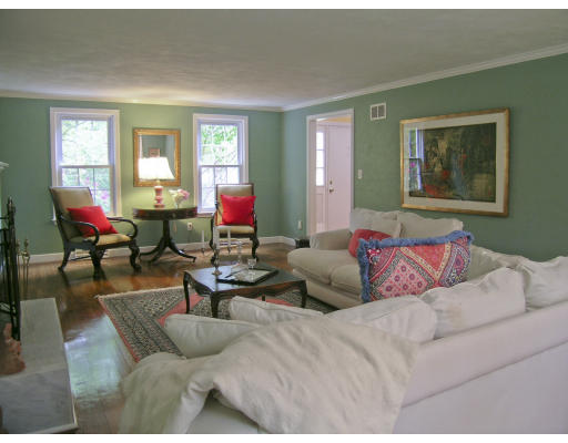 16 Rocky Brook Road Dover, MA 02030 - Photo 9 of 27 Gallery Image 9