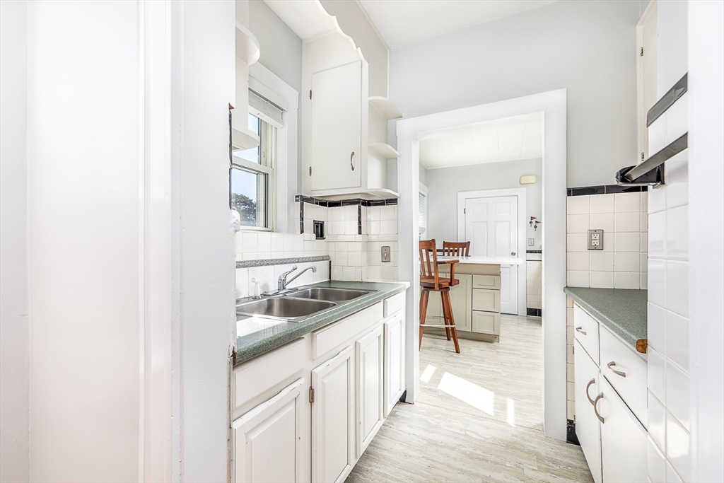 46 Burpee Road, Unit 2 Swampscott, MA 01907 - Photo 8 of 18
