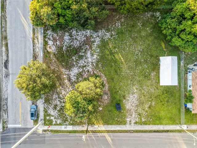 $1,600,000 | 501 Northwest 7th Terrace, Fort Lauderdale, FL 33311