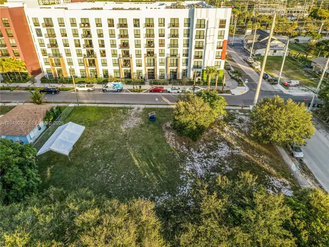 $1,600,000 | 501 Northwest 7th Terrace, Fort Lauderdale, FL 33311