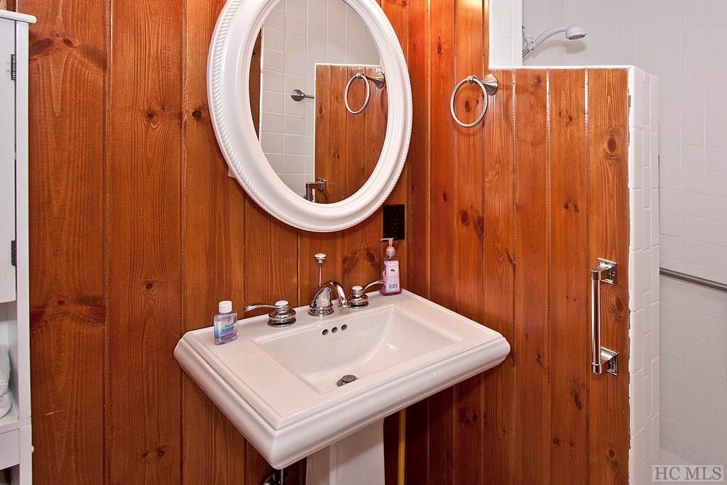 81 South Old Walhalla Road Highlands, NC 28741 - Photo 26 of 49 Gallery Image 26