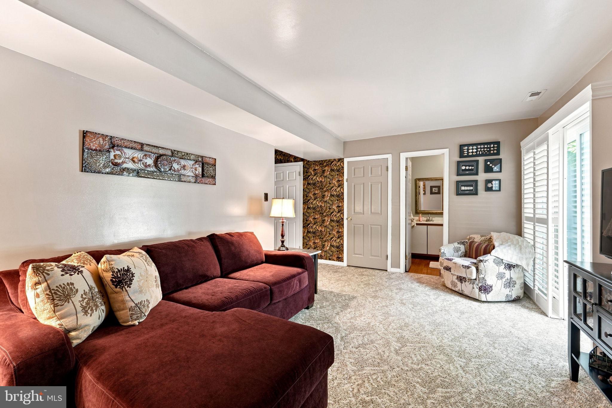 41 Winfield Road Sicklerville, NJ 08081 - Photo 7 of 41 Family Room