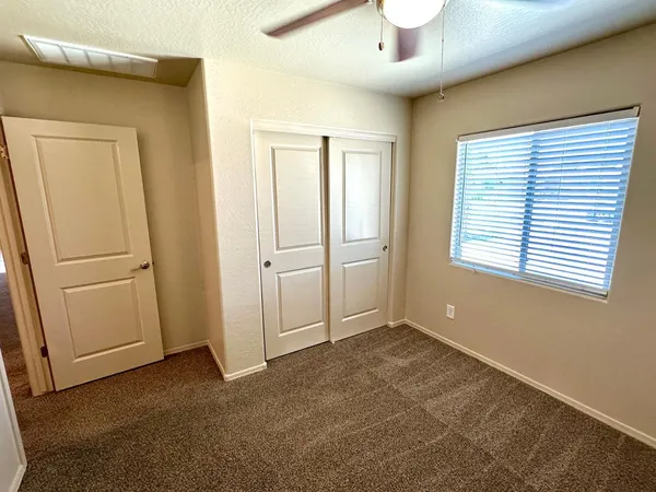 $1,695 | 537 West Pintail Drive, Casa Grande, AZ 85122