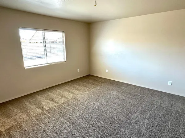 $1,695 | 537 West Pintail Drive, Casa Grande, AZ 85122