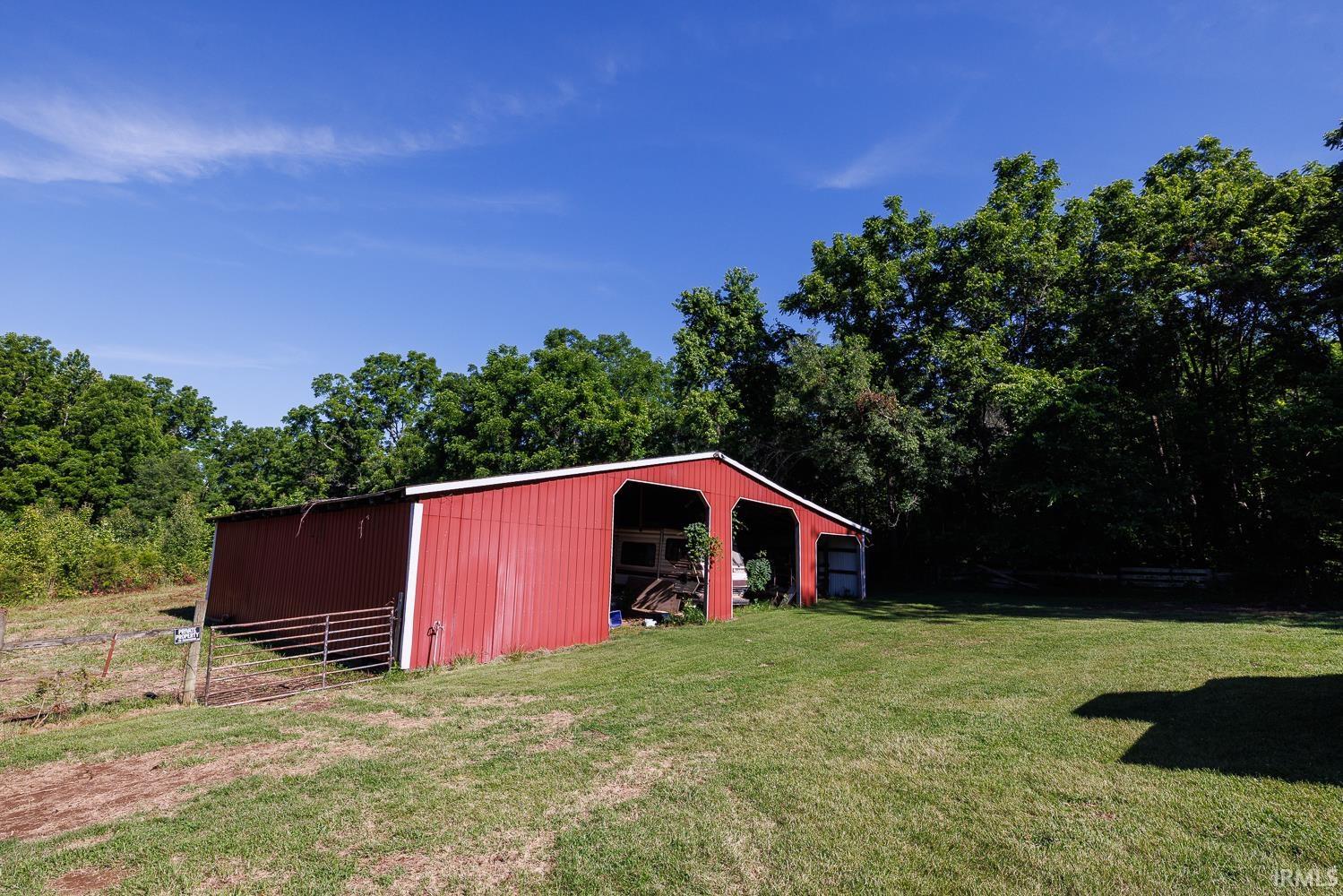 2301 Doc Mitchell Street Bloomington, IN 47401 - Photo 12 of 33