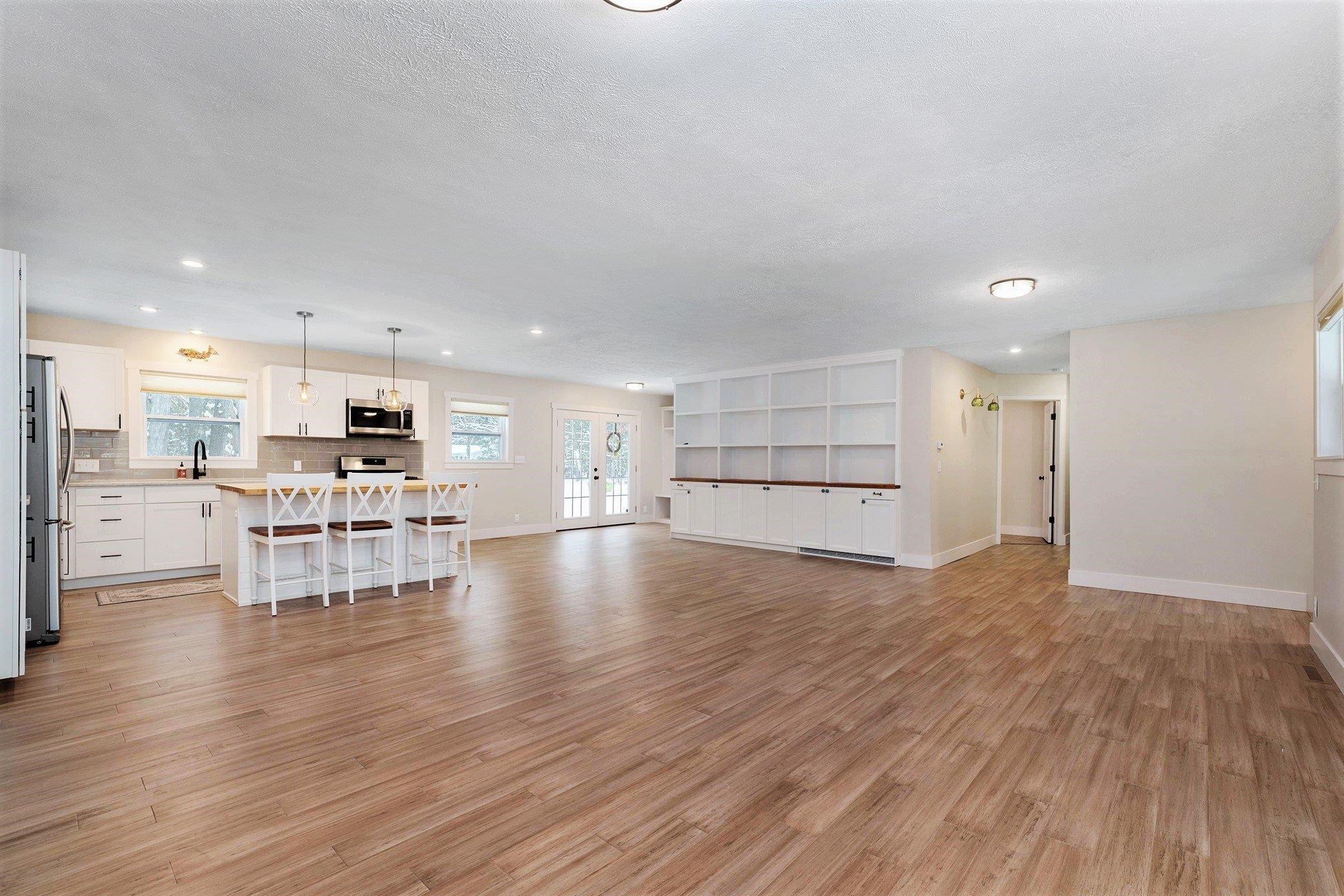1821 Rogers Road Grawn, MI 49637 - Photo 8 of 39 1941068-60091874-2bfe-4aee-abbf-e14a182c5cd7.JPG