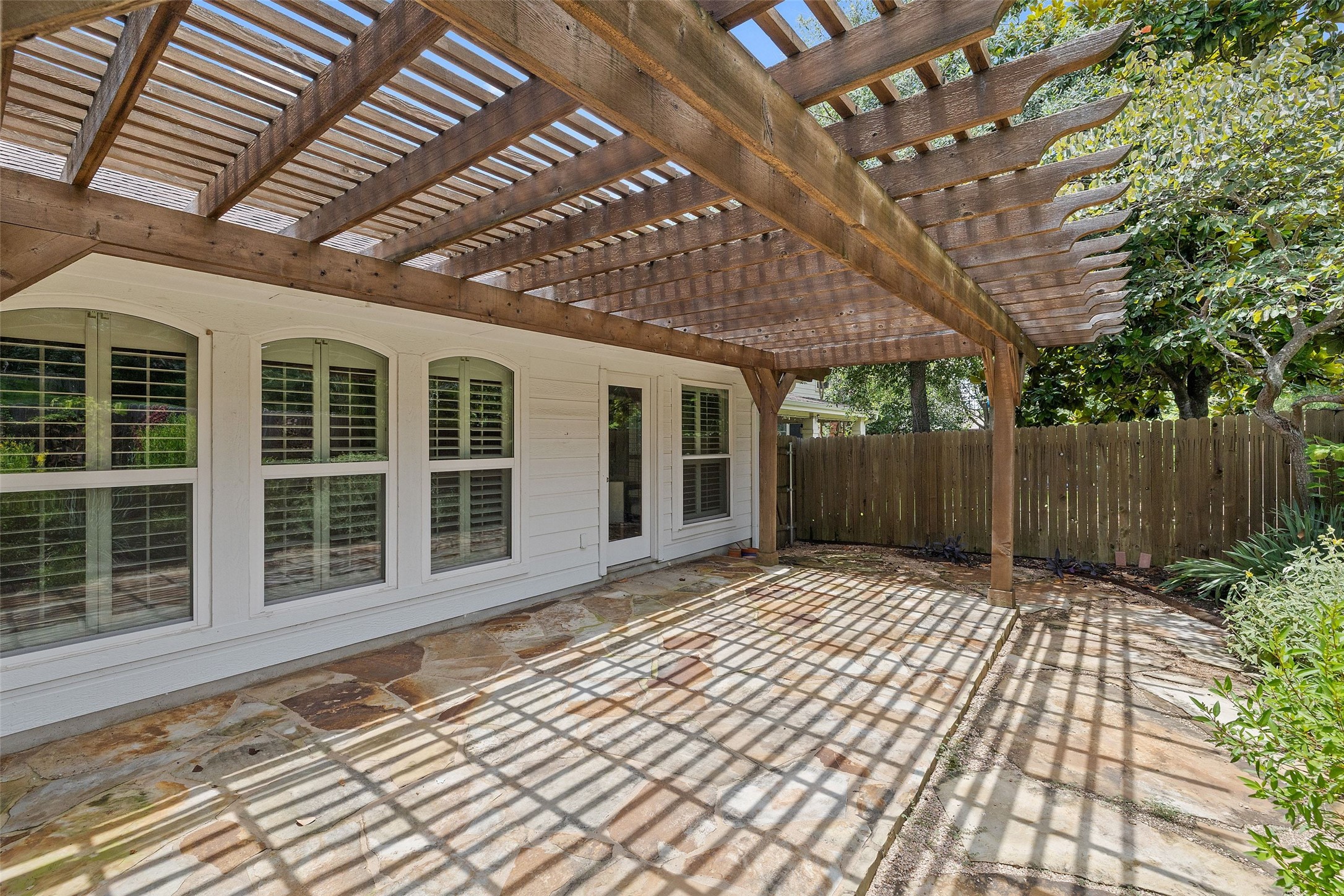 6706 Debcoe Drive Austin, TX 78749 - Photo 36 of 40