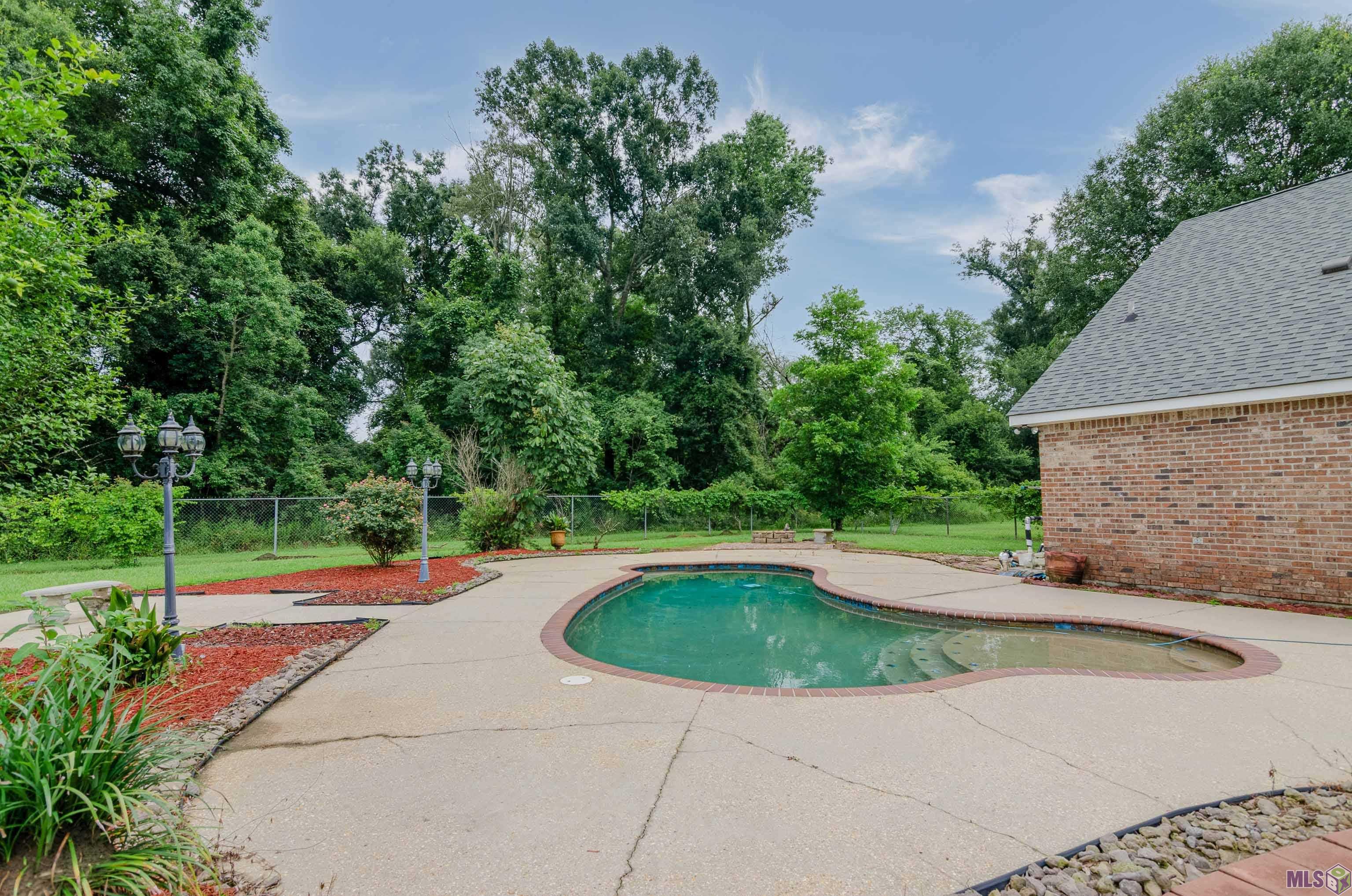 14105 Bert Allen Road Gonzales, LA 70737 - Photo 26 of 40