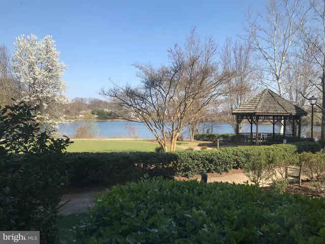 $2,600 | 6944 Ellingham Circle, Unit A, Alexandria, VA 22315