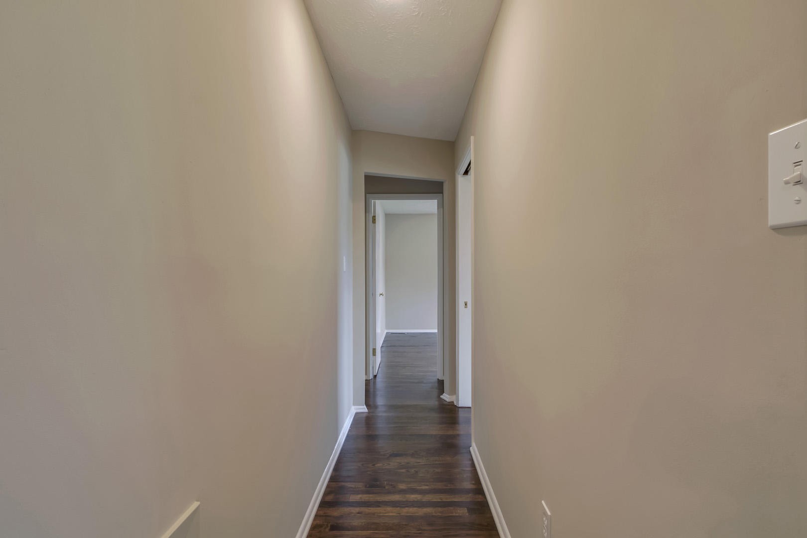 3109 Walnoaks Road Knoxville, TN 37921 - Photo 22 of 33 a view of a hallway with wooden floor