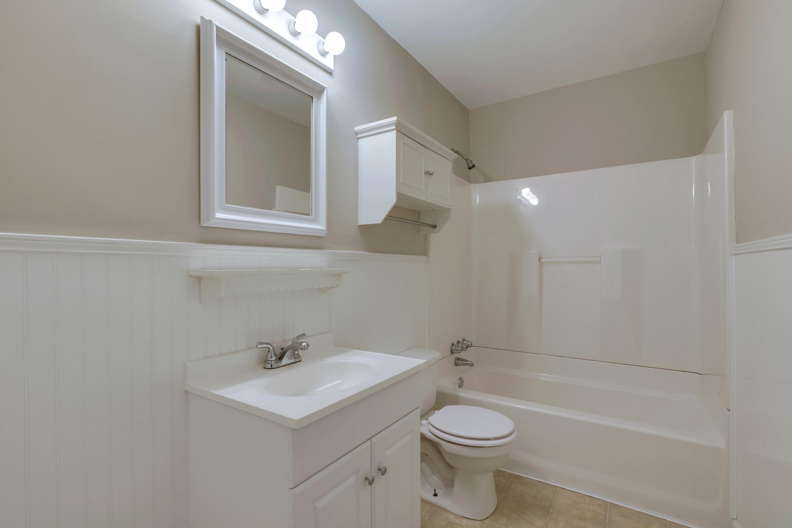 3109 Walnoaks Road Knoxville, TN 37921 - Photo 27 of 33 a bathroom with a sink a toilet and shower