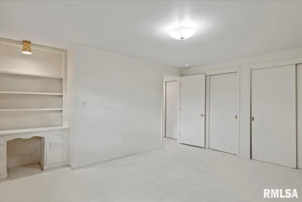 $329,900 | 2311 South Willemore Avenue, Springfield, IL 62704