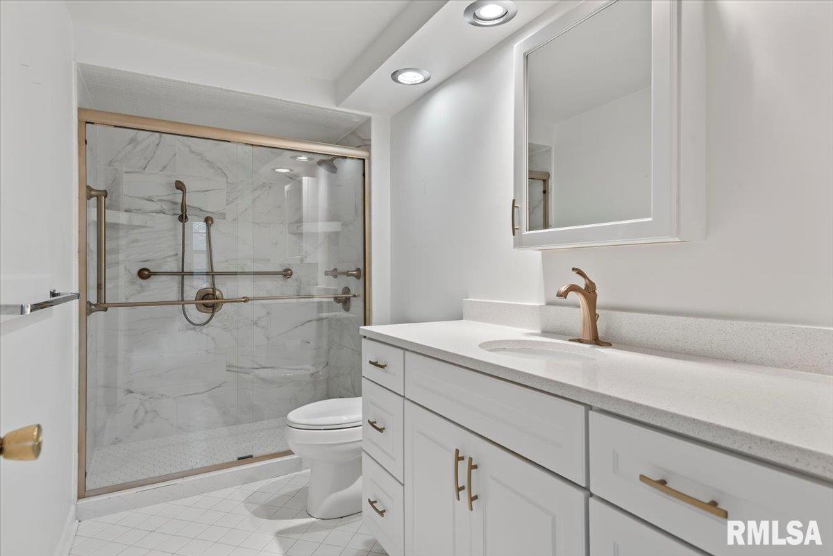 2311 South Willemore Avenue Springfield, IL 62704 - Photo 27 of 38