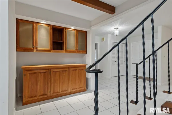 $329,900 | 2311 South Willemore Avenue, Springfield, IL 62704