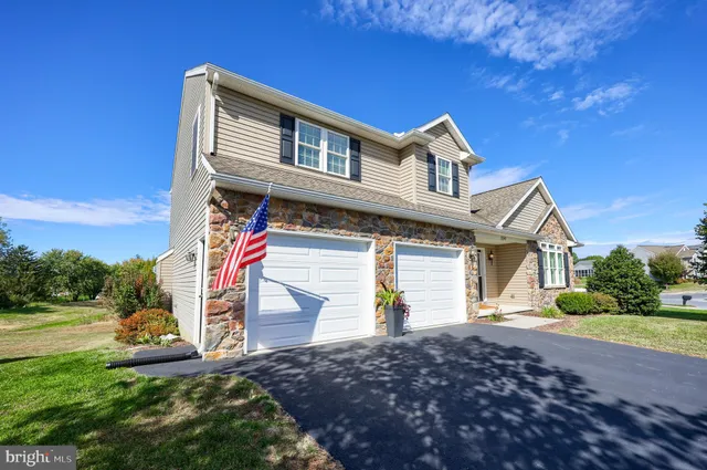 $455,000 | 2245 Nancy Lee Avenue, Lebanon, PA 17042