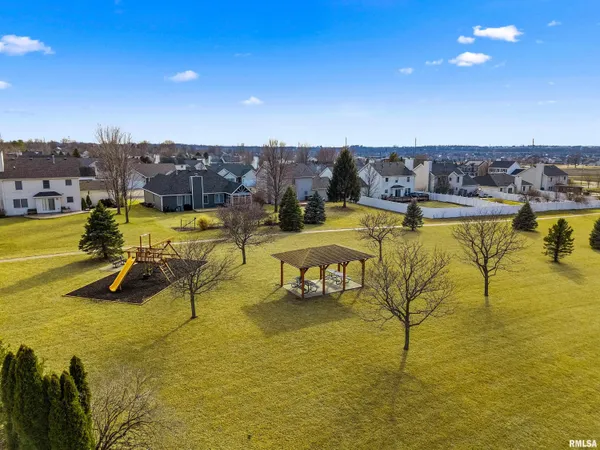$339,000 | 11705 North Brians Way, Dunlap, IL 61525