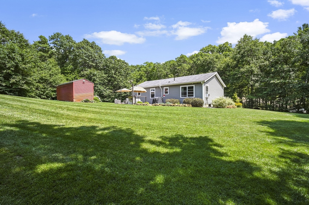 87 Monson Road Wales, MA 01081 - Photo 9 of 34 Gallery Image 9
