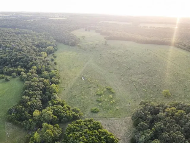 $1,200,000 | 0 South 162nd Road, Bolivar, MO 65613