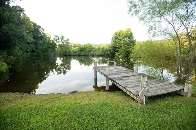 $1,200,000 | 0 South 162nd Road, Bolivar, MO 65613