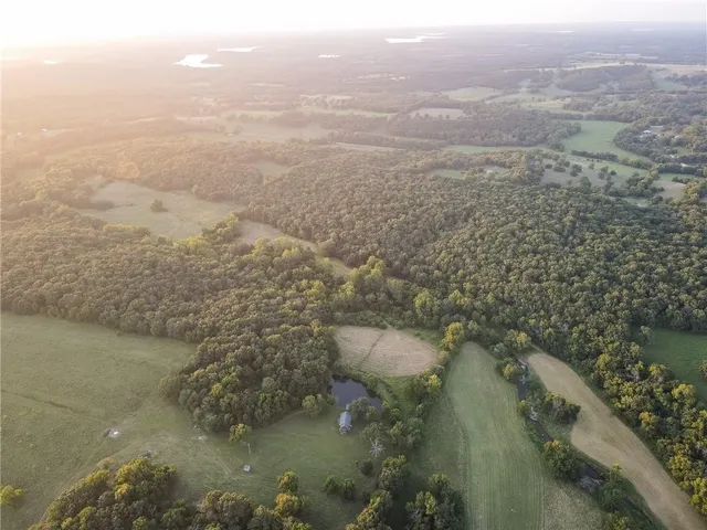 $1,200,000 | 0 South 162nd Road, Bolivar, MO 65613