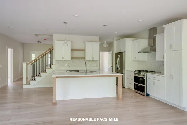 $154,900 | 31 Moose Brook Lane, Unit 7, Hancock, NH 03449