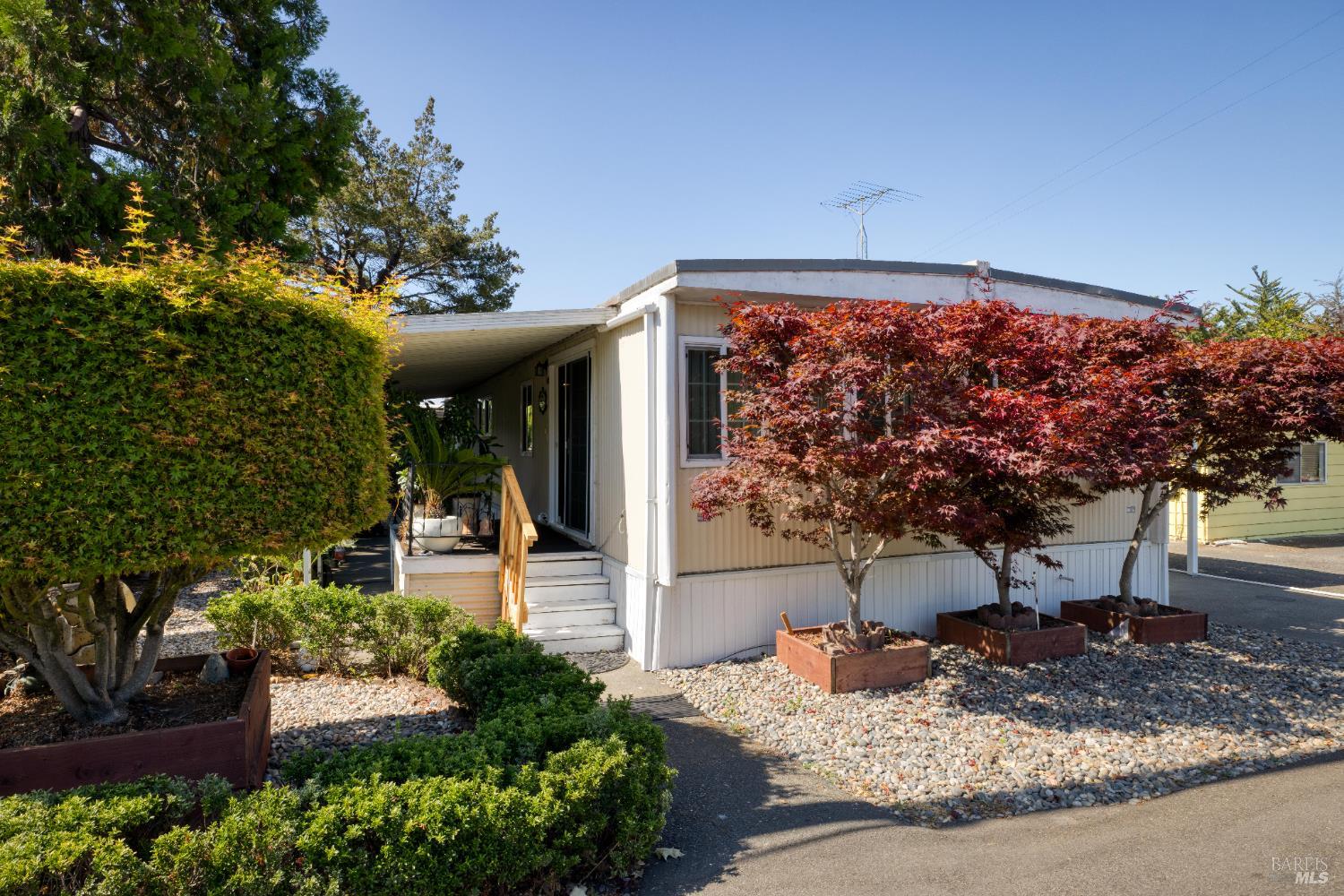 2302 Squire Lane, Unit 40 Santa Rosa, CA 95404 - Photo 2 of 22