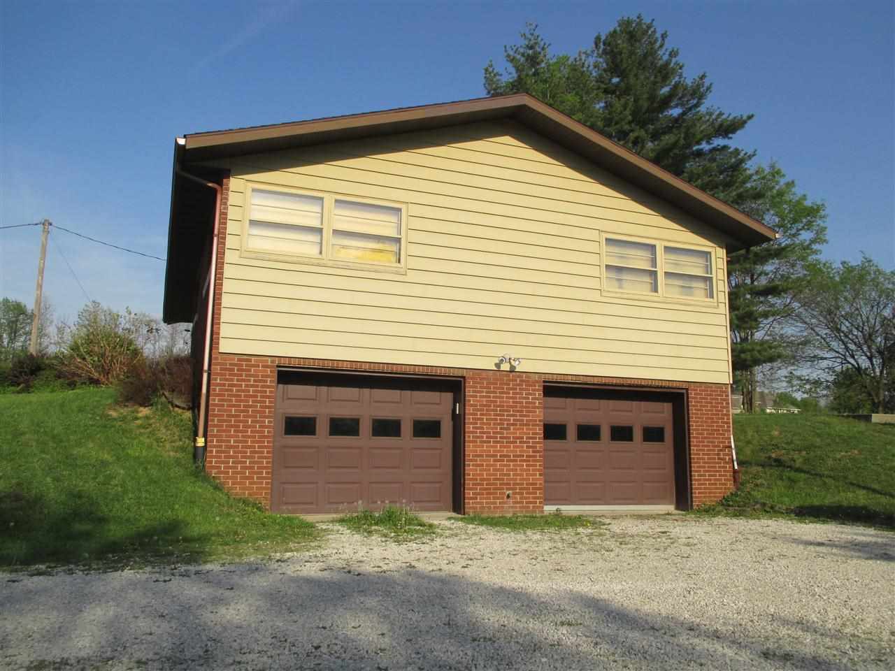 4607 West Leonard Springs Road Bloomington, IN 47403 - Photo 8 of 14 Gallery Image 8