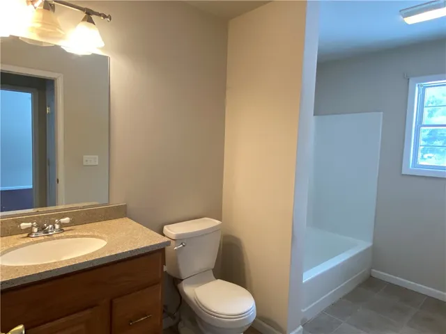 $1,300 | 102 Nikki's Court, Unit RIGHT, Oneonta, NY 13820