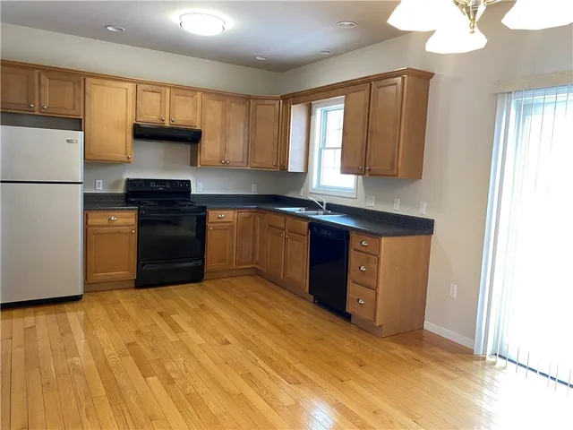 $1,300 | 102 Nikki's Court, Unit RIGHT, Oneonta, NY 13820