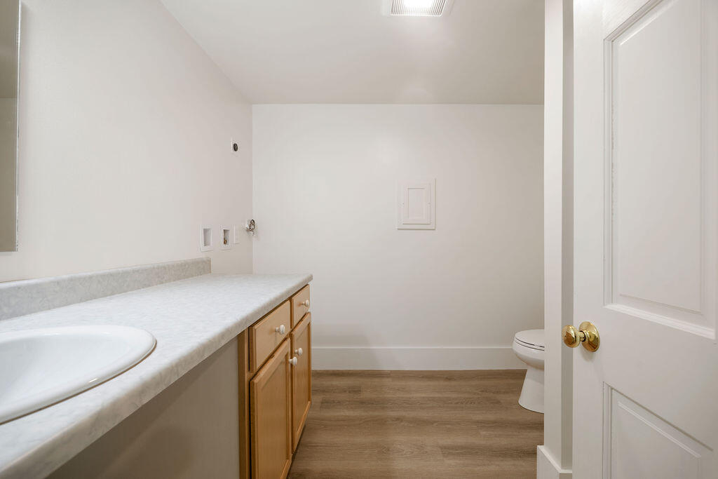 427 Haley Road, Unit A Kittery, ME 03905 - Photo 10 of 36 IMG_0384